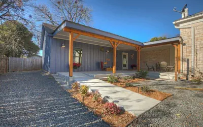 The Homestead Carriage House