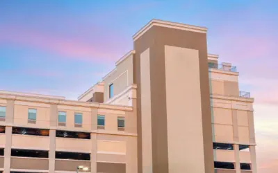 Four Points by Sheraton Newark Airport