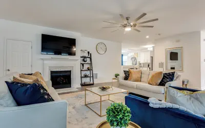 Elegant Atlanta Home - Self Check-in