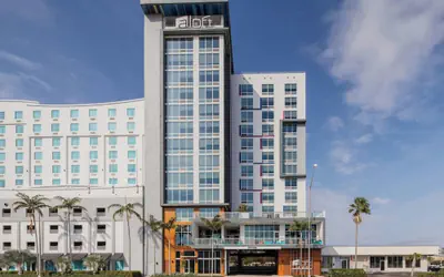 Aloft by Marriott Fort Lauderdale Airport