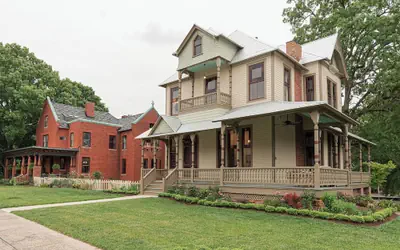 Summit Street Inns