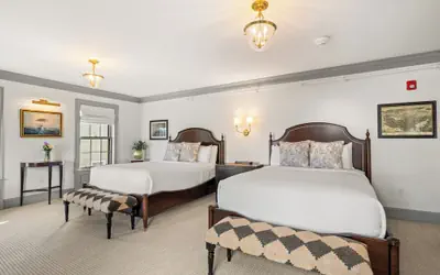 The Davenport Inn