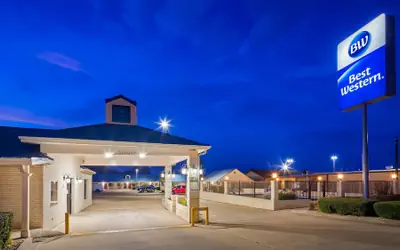 Best Western Regency Inn & Suites