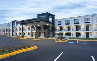 Clarion Pointe