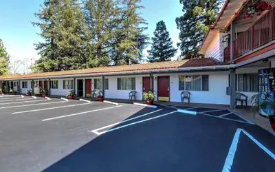 The Palo Alto Inn