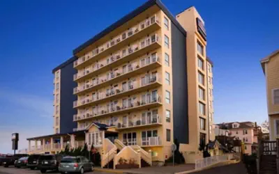 Howard Johnson Plaza Hotel by Wyndham Ocean City Oceanfront