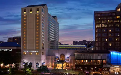 The Ritz-Carlton, Pentagon City