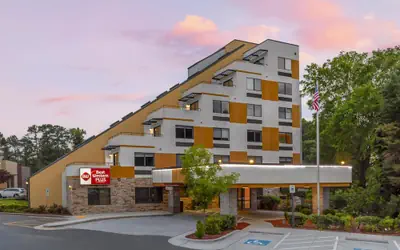 Best Western Plus Raleigh Crabtree Valley Hotel