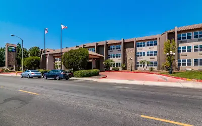 Holiday Inn Express & Suites Camarillo by IHG