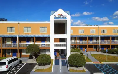 Baymont by Wyndham Savannah Midtown