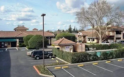 Motel 6 Oakdale, CA