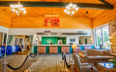 Quality Inn & Suites Escanaba North