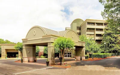 DoubleTree by Hilton Atlanta Windy Hill Ballpark