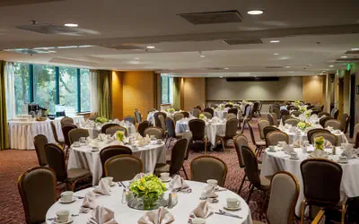 Holiday Inn Austin -Town Lake by IHG