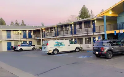 Motel 6 – Santa Rosa, CA - South