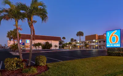Motel 6 Cocoa Beach, FL
