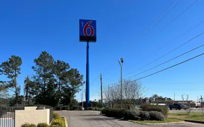 Motel 6 Hattiesburg, MS
