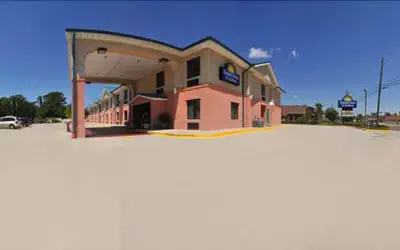 Days Inn by Wyndham Panama City/Callaway