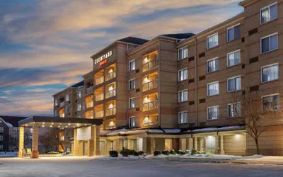 Courtyard by Marriott Cleveland Airport South