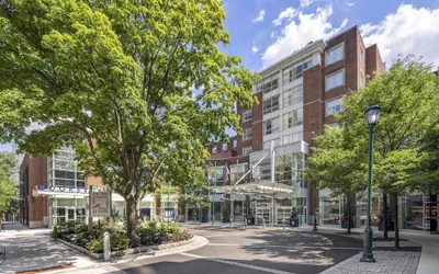 The Inn at Penn, A Hilton Hotel