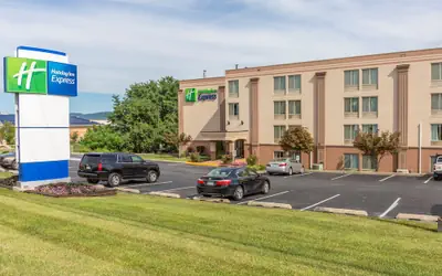 Holiday Inn Express Harrisburg SW - Mechanicsburg by IHG