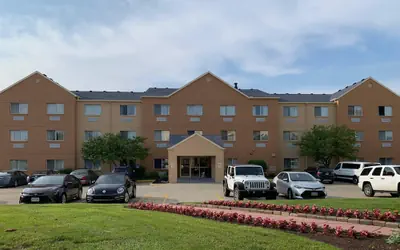 Clarion Pointe Fairborn near Wright Patterson AFB