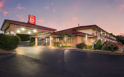 Red Roof Inn Shelbyville