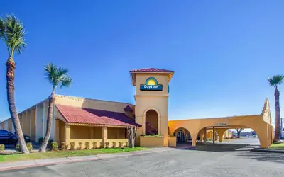 Days Inn by Wyndham Del Rio