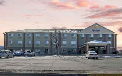 Comfort Suites Normal University area