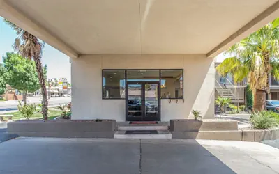 Econo Lodge St George North - Near Pioneer Park