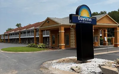 Days Inn by Wyndham KU Lawrence