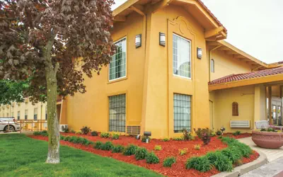 La Quinta Inn by Wyndham Moline Airport