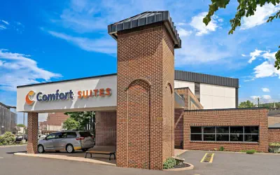 Comfort Suites Bethlehem Near Lehigh University and LVI Airport