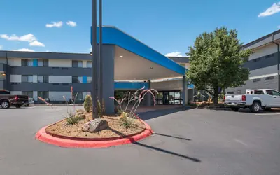 Clarion Pointe OKC Airport