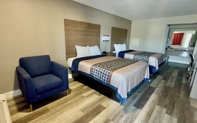 Harrisonville Inn & Suites