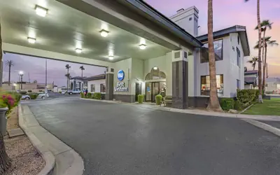 Best Western Superstition Springs Inn