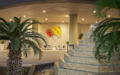 DoubleTree by Hilton San Antonio Downtown
