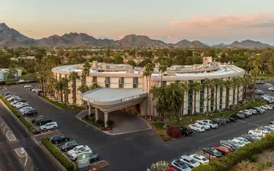 Embassy Suites by Hilton Phoenix Biltmore