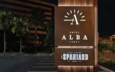 Hotel Alba, Tapestry Collection by Hilton