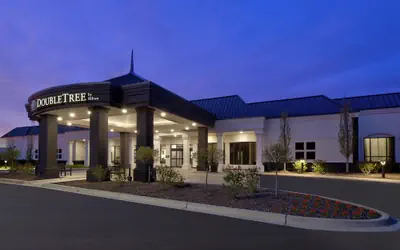 DoubleTree by Hilton Detroit Novi