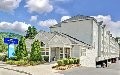 Microtel Inn & Suites by Wyndham Gatlinburg