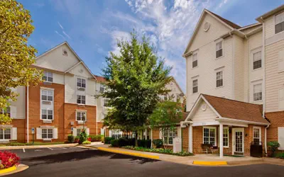 Sonesta Simply Suites Falls Church