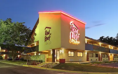 Red Roof Inn PLUS+ Baltimore-Washington DC/ BWI South