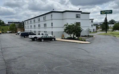 Quality Inn Merriam Kansas City