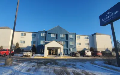 AmericInn by Wyndham Minot