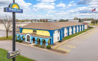 Days Inn by Wyndham Austin