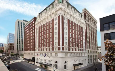 The Benson Portland, Curio Collection by Hilton