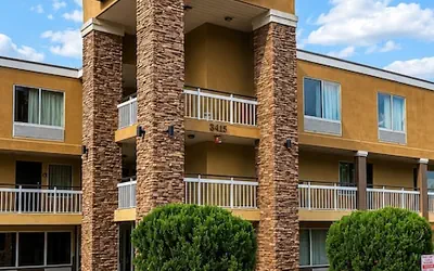 Studios & Suites 4 Less Charlotte