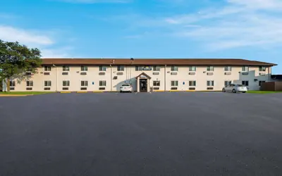 Days Inn by Wyndham Ankeny - Des Moines