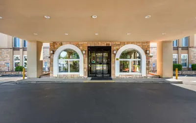 Comfort Inn & Suites East Hartford - Hartford